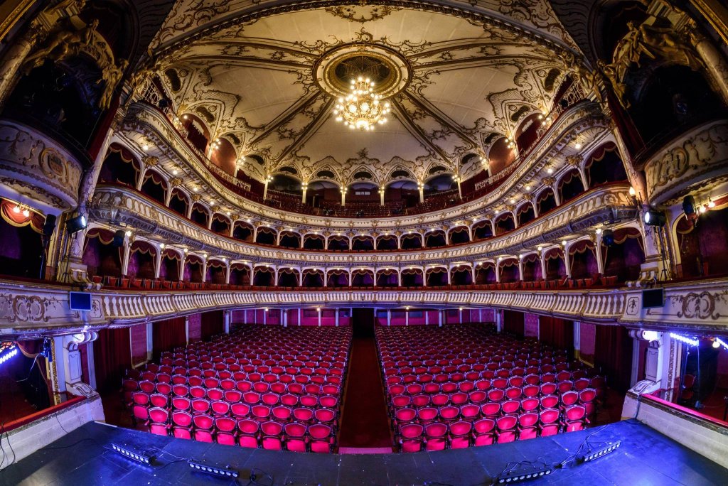 Teatrul Național Cluj-Napoca deschide stagiunea de toamnă. Programul lunii septembrie