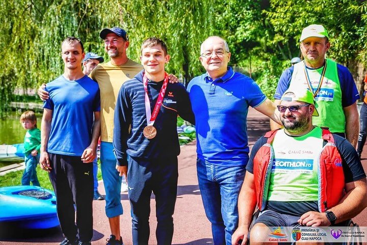 Primarul Emil Boc va propune Consiliului local premierea lui Alex Bologa