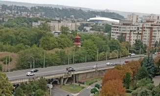 PUSTIU pe podul de la Calvaria la 8 dimineața şi în a doua zi de școală