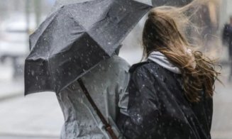 Se strică vremea! Weekend sub avertizare COD GALBEN de ploi, descărcări electrice și vânt în Cluj