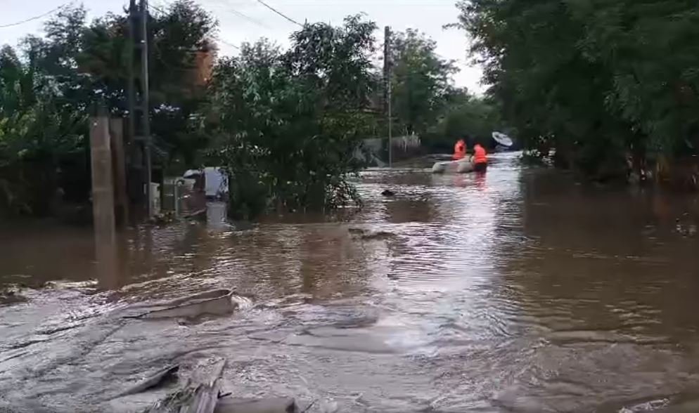 Ziua de Cluj | POTOP în România! Mii de case inundate, sute de persoane ...