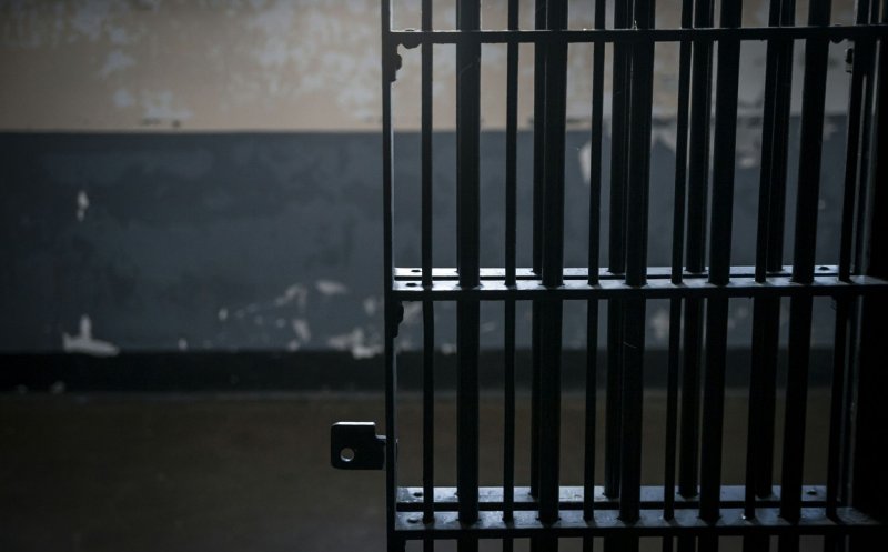 ȘOCANT: Un băiat de 15 ani s-a sinucis în penitenciar. Era închis de câteva zile pentru furt