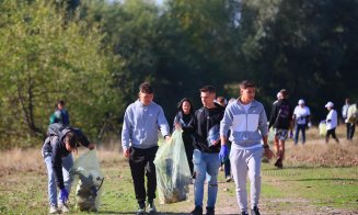 Peste 400 de saci de deșeuri au fost strânși de Ziua Națională a Curățeniei, la Turda
