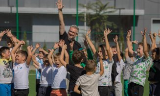 Școlile „Iuliu Hațieganu” și „Ion Creangă” din Cluj-Napoca și-au deschis curțile pentru toți copiii