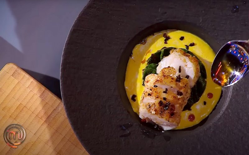 Un inginer din Cluj, care își crește singur copiii, i-a impresionat maxim pe jurații MasterChef / ”Omule, nu te opri niciodată din gătit!”