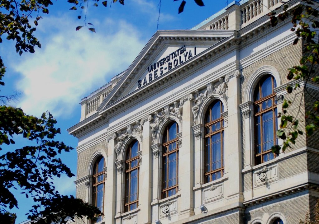 UBB Cluj, implicată în prima dezbatere prezidențială după 10 ani de pauză: Geoană, Ciolacu, Ciucă, Lasconi, Simion, Hunor și Orban, faţă în faţă cu profesori, studenţi  şi jurnalişti