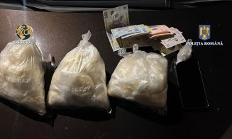 Tânăr de 23 de ani, prins în flagrant la Cluj în timp ce vindea peste un kilogram de droguri