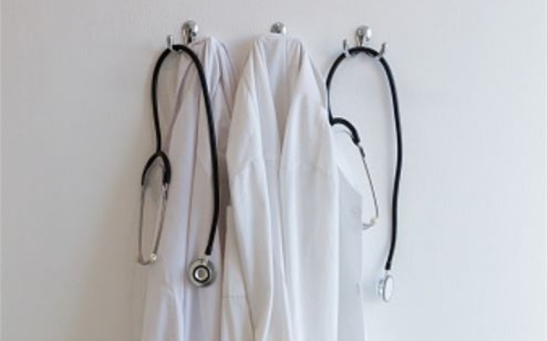Preşedintele Colegiului Medicilor: Noi nu știm nimic despre absolvenții de facultate de medicină, nu știm unde sunt