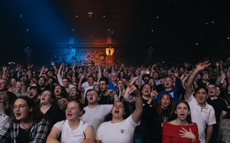 Momente UNICE și spectaculoase în weekend la Cluj Symphony Experience. Mii de oameni au cântat, au dansat și s-au prins în horă