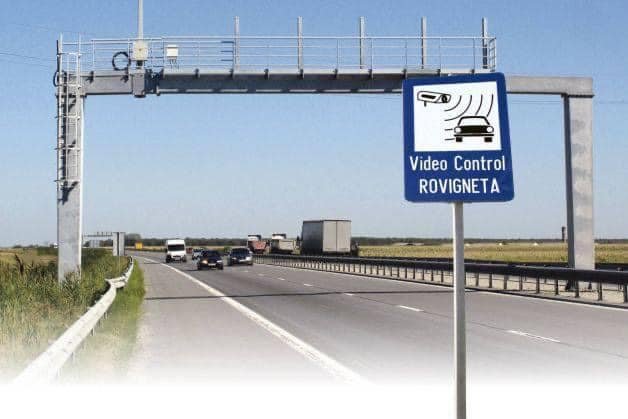 Schimbări privind rovinieta! Cum ar putea scăpa de amendă șoferii care uită de taxa de drum
