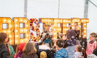 Peste 20.000 de oameni s-au distrat nemțește, la Festivalul de Toamnă al Economiei Germane - HerbstFest