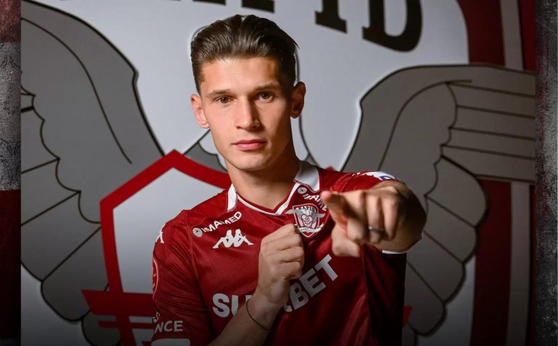 Jucătorul dorit cu insistență de CFR Cluj a fost prezentat oficial de Rapid. Balaj explică de ce nu a mai ajuns în Gruia