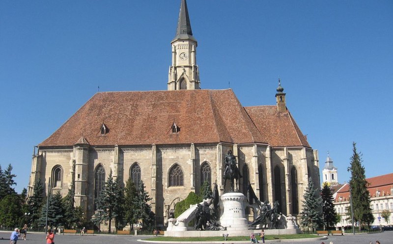 Turnul Bisericii „Sfântul Mihail”, deschis publicului în luna octombrie
