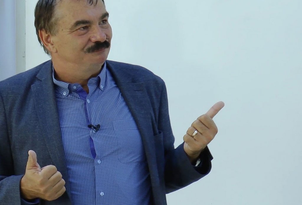 Mircea Miclea: De ce este generația actuală a SUPERFICIALILOR. Cauze și efecte