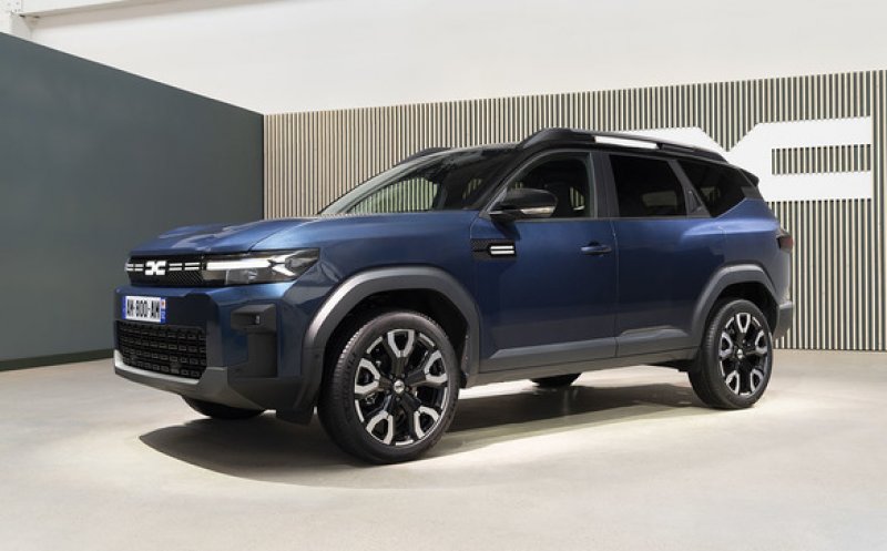 Dacia lansează cea mai scumpă mașină din istoria companiei. Modelul Bigster va fi produs exclusiv în România