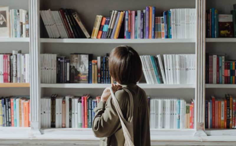 Clujenii, invitați la Zilele Bibliotecilor de Cartier: Întâlniri cu personalități clujene, cursuri, ateliere și dezbateri/ Înscrierea la bibliotecă, gratuită!