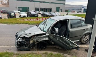Accident cu victime la ieșirea din Florești spre Gilău: Impact violent între două mașini