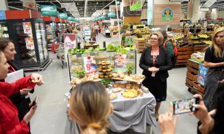 Majoratul Auchan. La 18 ani de existență în România, retailerul are peste 350.000 de clienți zilnic, 440 de magazine și mii de angajați cu vechime