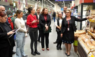 Majoratul Auchan. La 18 ani de existență în România, retailerul are peste 350.000 de clienți zilnic, 440 de magazine și mii de angajați cu vechime