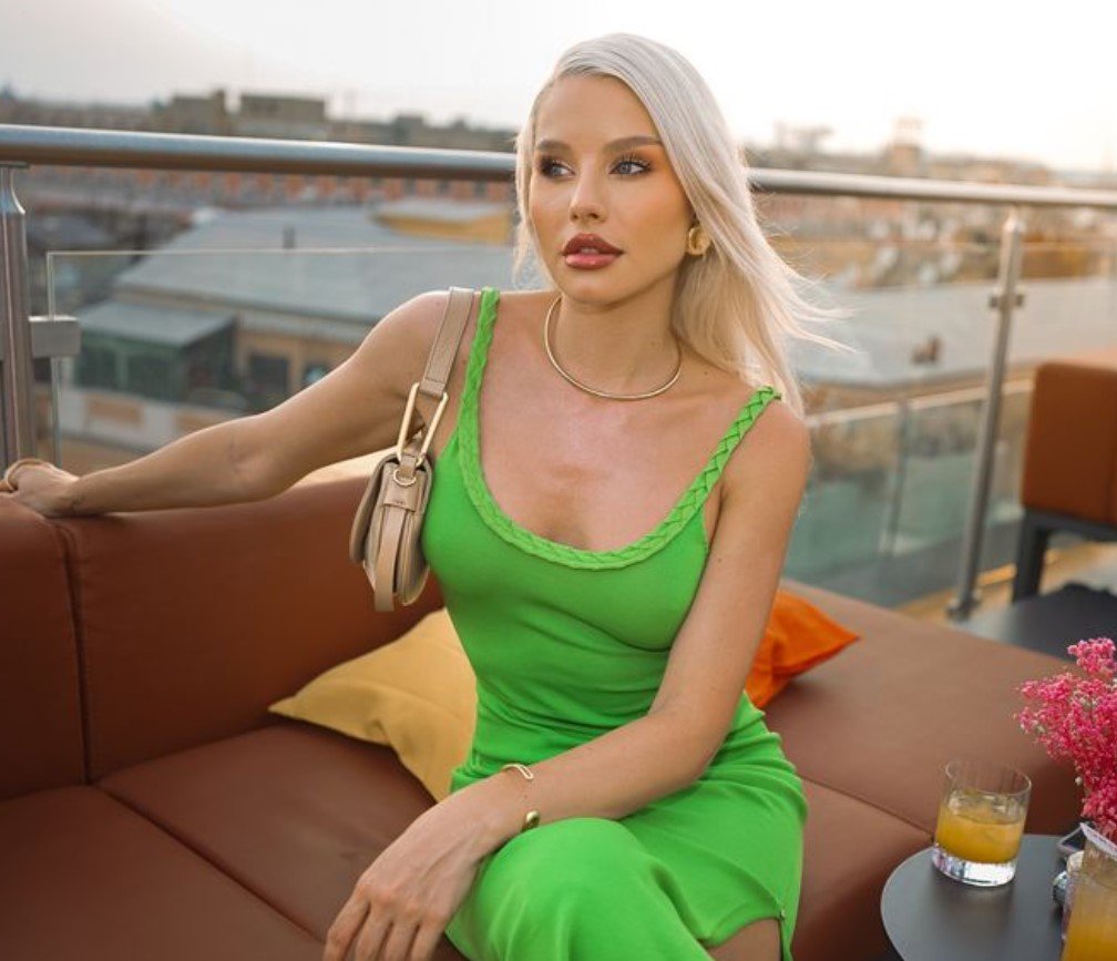 Carmen Grebenișan va deveni mămică?! O postare făcută de celebra influenceriță din Cluj provoacă valuri de întrebări