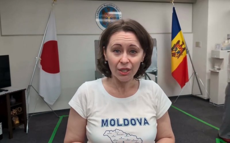 Totul pentru vot. O femeie din Republica Moldova a călătorit 1.300 de kilometri pentru a ajunge la urne