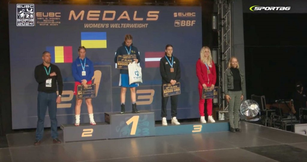 Medalie pentru România la Campionatele Europene de box Under-23. Pugilista Loredana Andreea Marin a cucerit argintul