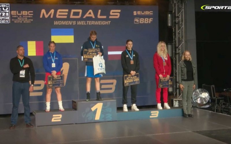 Medalie pentru România la Campionatele Europene de box Under-23. Pugilista Loredana Andreea Marin a cucerit argintul