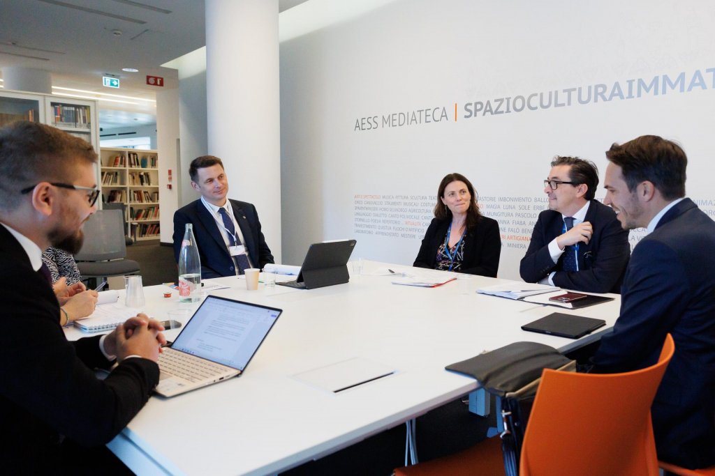 Mircea Abrudean, la Forumul Global OCDE de la Milano: "România este considerată reper de bună practică în domeniul guvernării deschise"