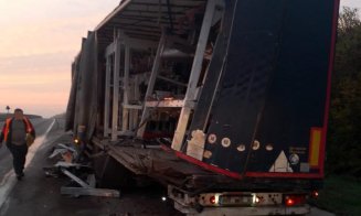 ACCIDENT pe Autostrada Transilvania. O victimă de 22 de ani, transportată la spital
