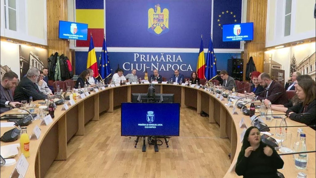 Primarul Emil Boc și noii consilierii din Consiliu Local Cluj-Napoca depun jurământul
