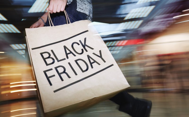 Black Friday istoric anul acesta. Ce bornă ar putea depăși sărbătoarea reducerilor