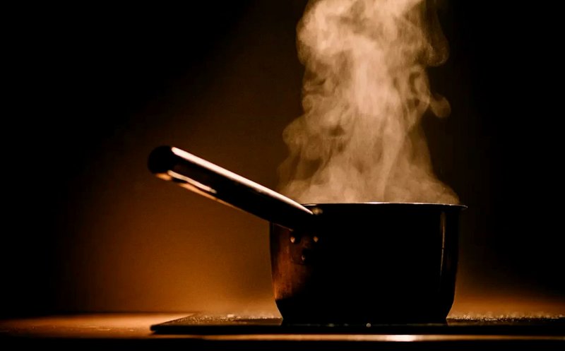 Alertă de INCENDIU pe Calea Florești din Cluj-Napoca