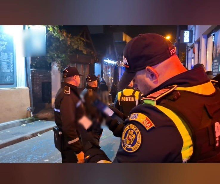 Razie DE AMPLOARE a polițiștilor clujeni pe Piezișă și în Piața Unirii. Un tânăr de 29 de ani a fost prins cu substanțe interzise