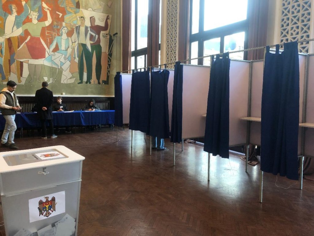 Rezultate preliminare la alegerile prezidenţiale din Republica Moldova, turul al II-lea / Alexandr Stoianoglo conduce / Apar primele rezultate din diaspora