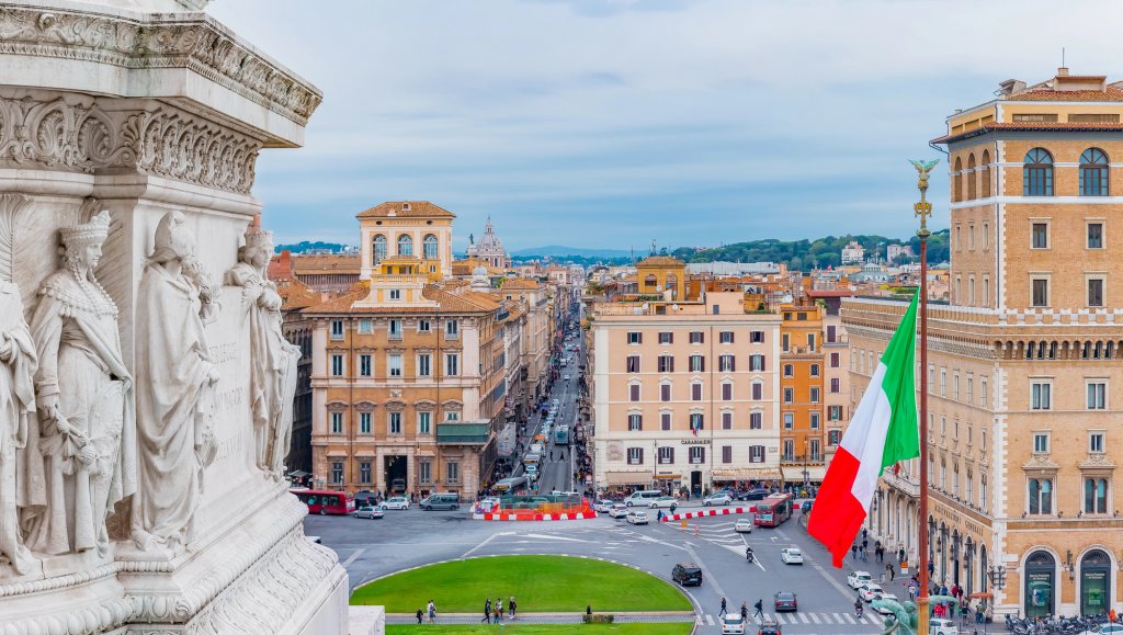 Atenționare de călătorie pentru românii care merg în Italia. Anunțul MAE