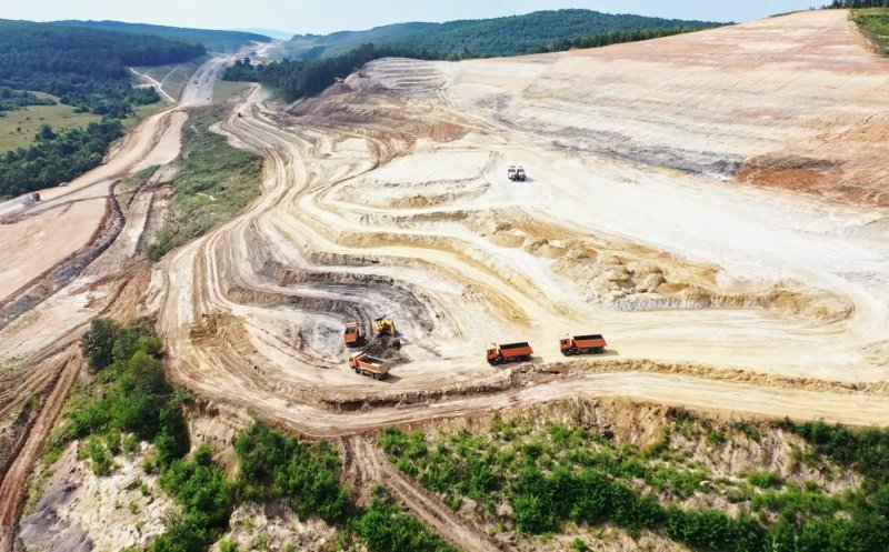Autostrada Transilvania: CNAIR va semna până la finalul lunii contractul cu UMB pentru nodul de la Românași