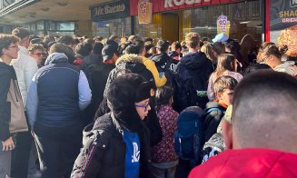 Reacţii post "şaorma GRATIS" în centrul Clujului: "Asta e nebunie...", "Foame mare la Cluj!"