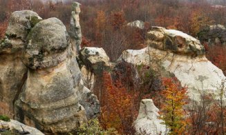 Cui nu-i plac poveștile, mai ales cele spuse cu talent de însăși Mama Natură! Meteora de Ardeal, un loc de basm, la o oră şi jumătate de Cluj-Napoca