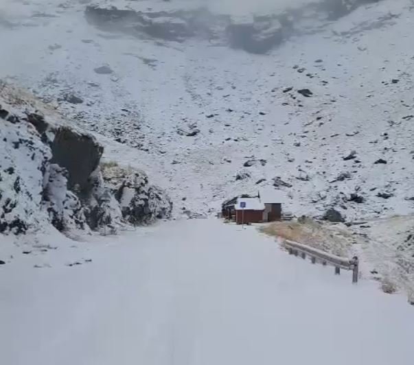 S-a închis Transfăgărășanul! La cabanele de la Bâlea Lac se poate ajunge doar cu telecabina