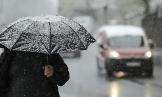 Vreme închisă şi rece, cu ploaie lapoviţă şi ninsori. De săptămâna viitoare, se mai încălzeşte