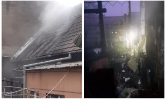 Casă distrusă de flăcări în Cluj. Pompierii au luptat aproape două ore cu focul
