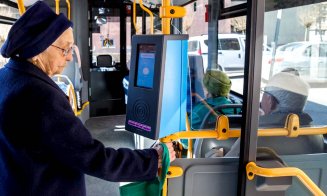 Emil Boc, despre abonamentele GRATUITE ale pensionarilor la transportul public / Care sunt criteriile în funcţie de vârstă şi venit