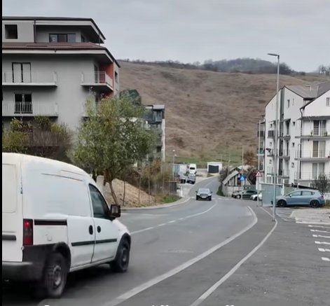 O nouă stradă din Florești a fost modernizată. Primarul Pivariu: „Analizăm variantele pentru a putea introduce şi în această zonă mijlocul de transport în comun”