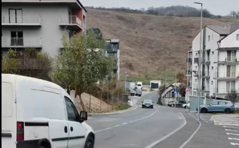 O nouă stradă din Florești a fost modernizată. Primarul Pivariu: „Analizăm variantele pentru a putea introduce şi în această zonă mijlocul de transport în comun”