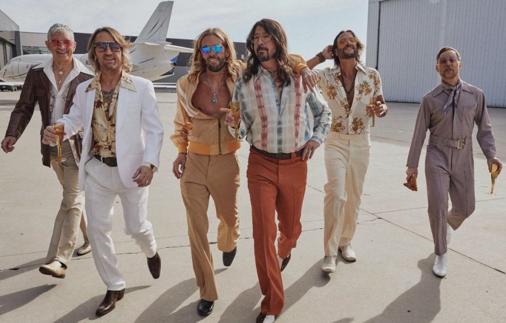 ȘOC în lumea muzicii! Încă un deces în trupa Bee Gees: Bateristul Dennis Bryon s-a stins din viață