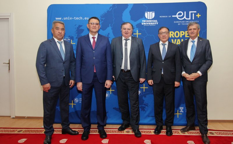 Universitatea Tehnică din Cluj-Napoca, vizitată de o delegație oficială din Kazahstan