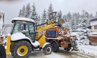 Drumarii clujeni au scos utilajele pe șosele după prima ninsoare adevărată a sezonului
