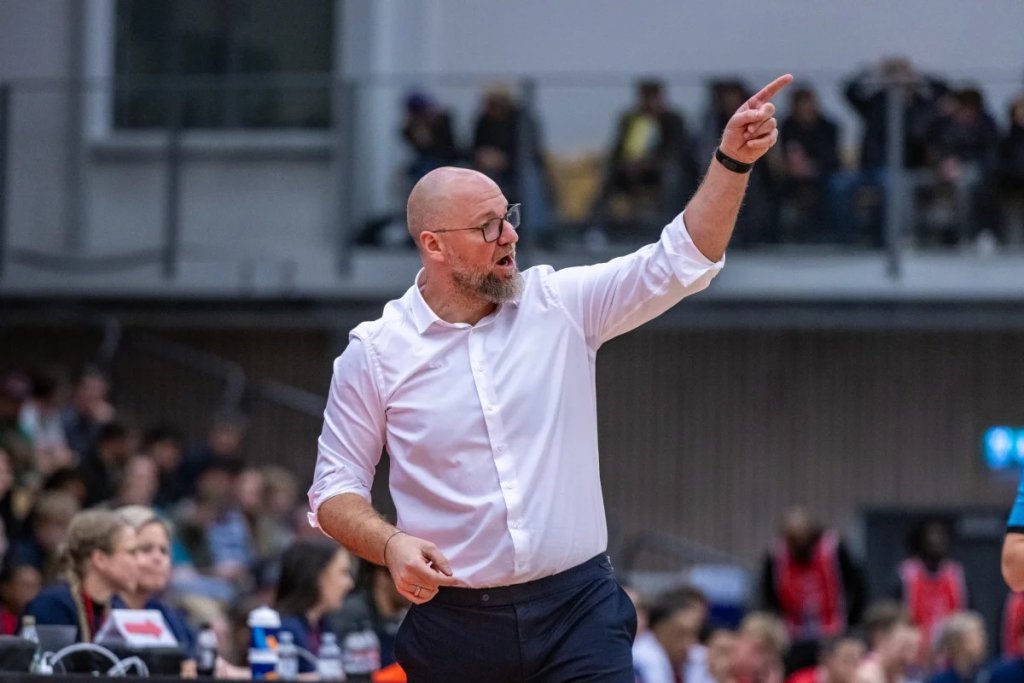 Mihai Silvășan, după prima victorie ca selecționer al României: "Rămânem concentrați și nu ne relaxăm absolut deloc"
