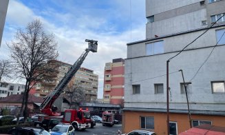 Minor, căzut de la etajul 6 al unui bloc în Mărăști. Tânărul a fost transportat la spital