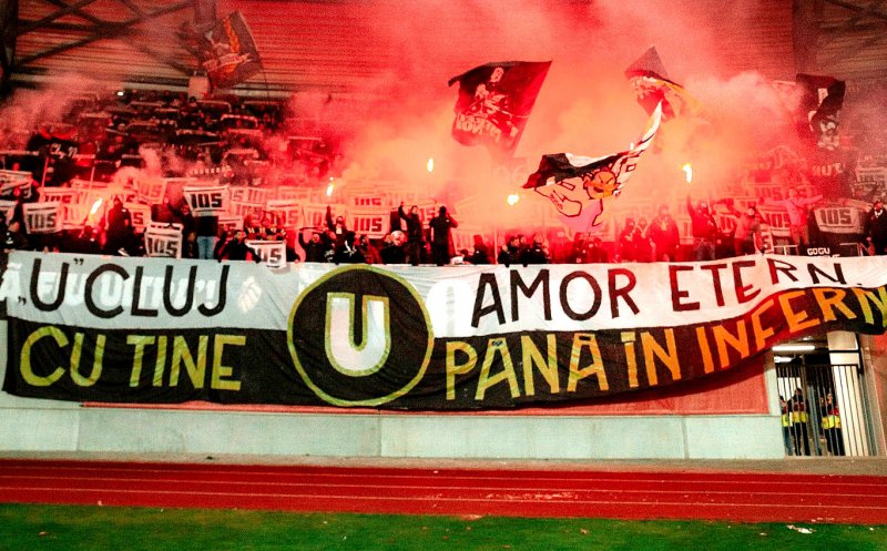 "U" Cluj amor etern, cu tine până în infern! / Mesajul peluzei Şepcile Roşii